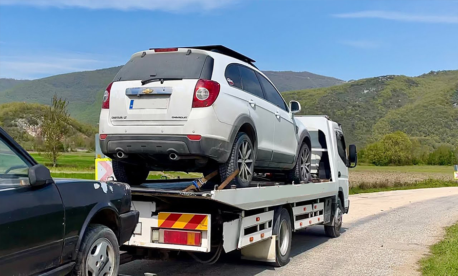 Eflin Oto Kurtarıcı Araç Kurtarma Hizmeti